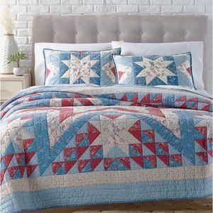 Martha Stewart Collection Americana Star Patchwork Artisan Quilt Full/Queen Size